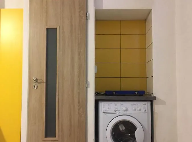 Basement In The Center!! Appartement *